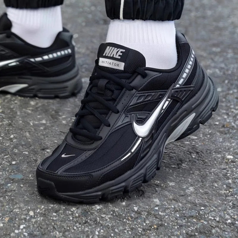 Nike  men's shoes n35