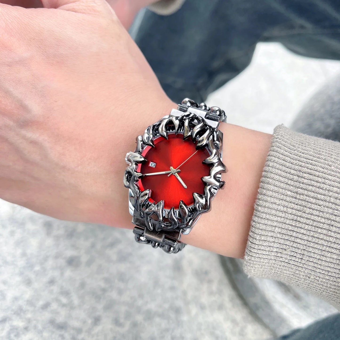 claw watch